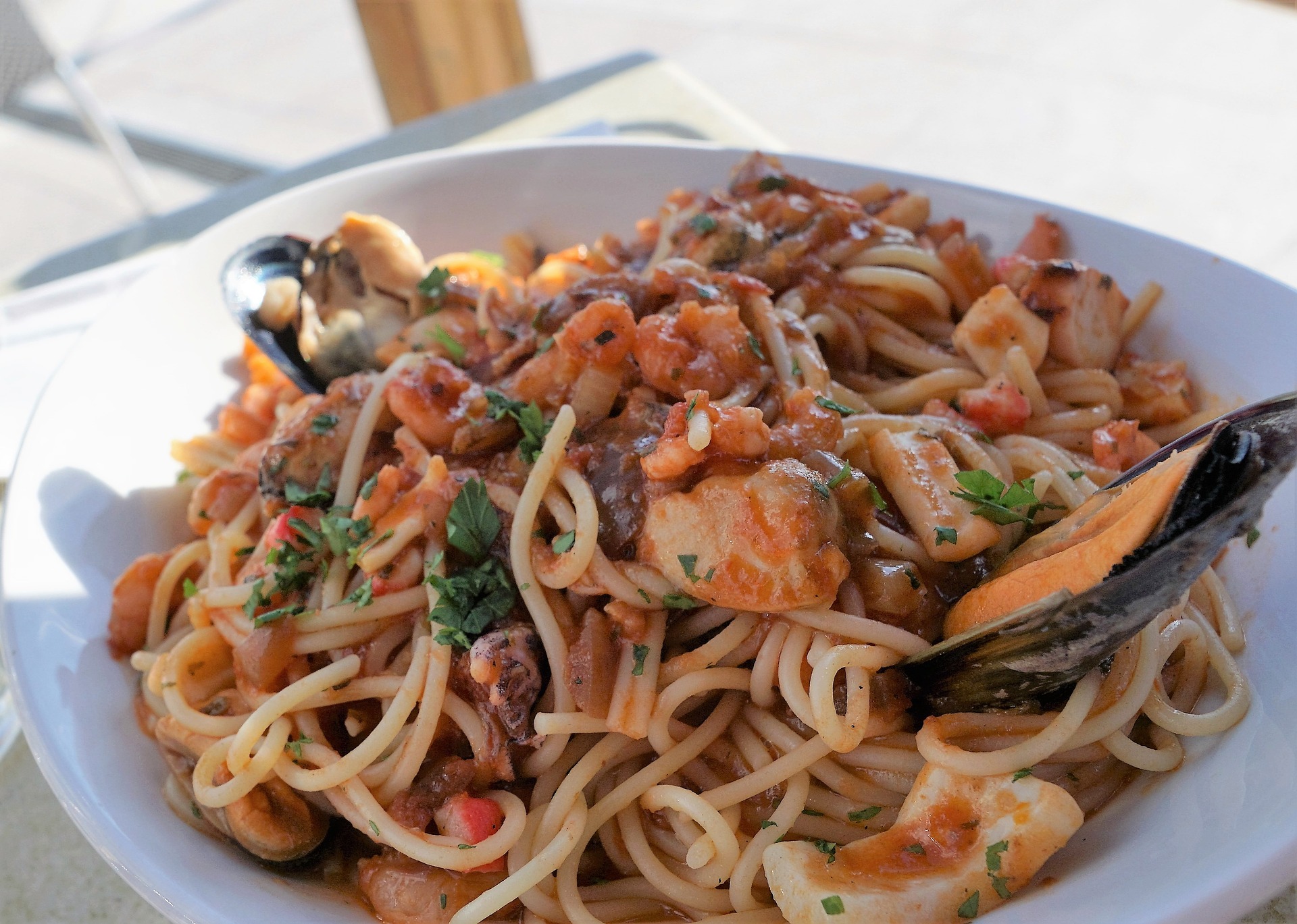 Spaguetis-con-frutos-de-mar
